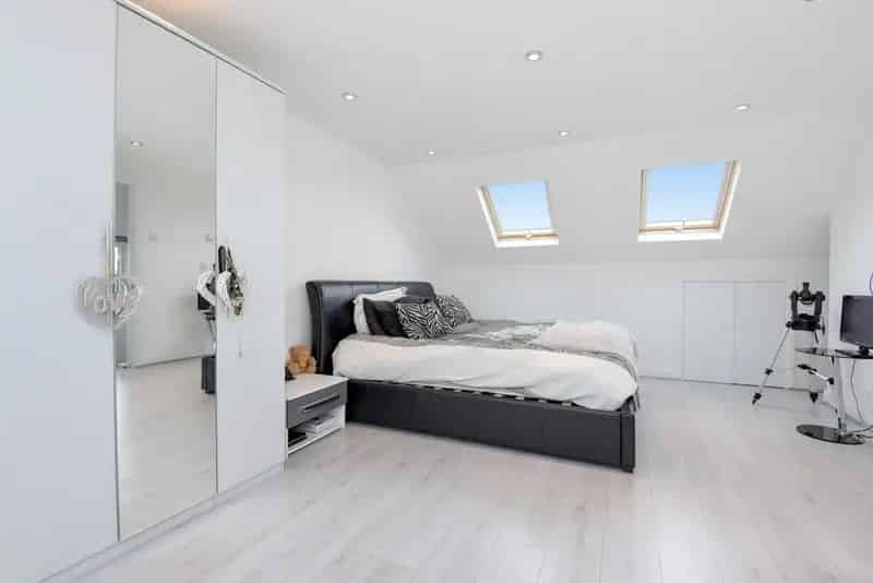 Extended Four-Bedroom Home with Loft Room and Large Kitchen Diner