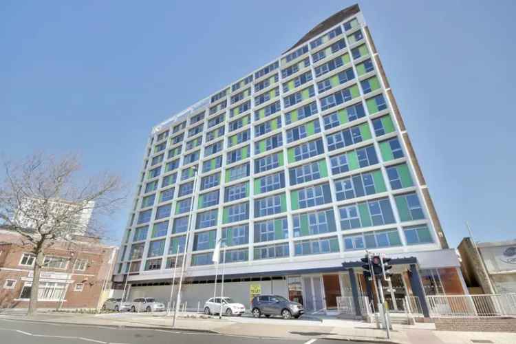 Studio Flat Opposite Gunwharf Quays Portsmouth