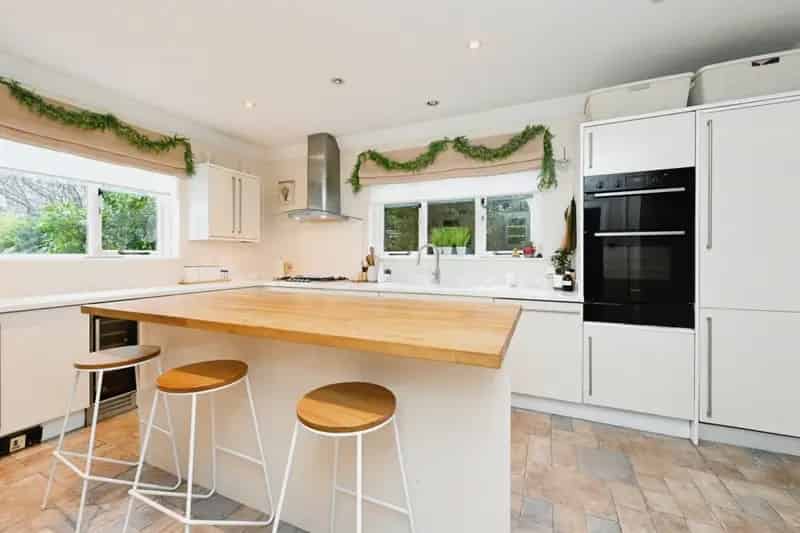 5-Bed Townhouse with Annex Kings Lynn