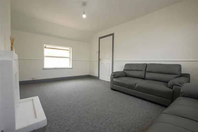 5 Bedroom Student Flat to Rent Near University of Birmingham