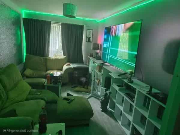Double Bedroom Flat with Communal Garden Pets Allowed