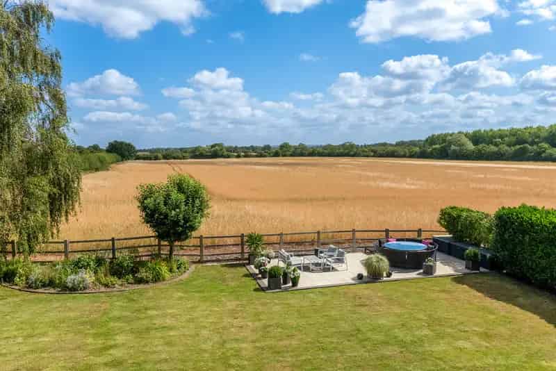 10-Bedroom Commercial Property with Pool Complex and Holiday Lets