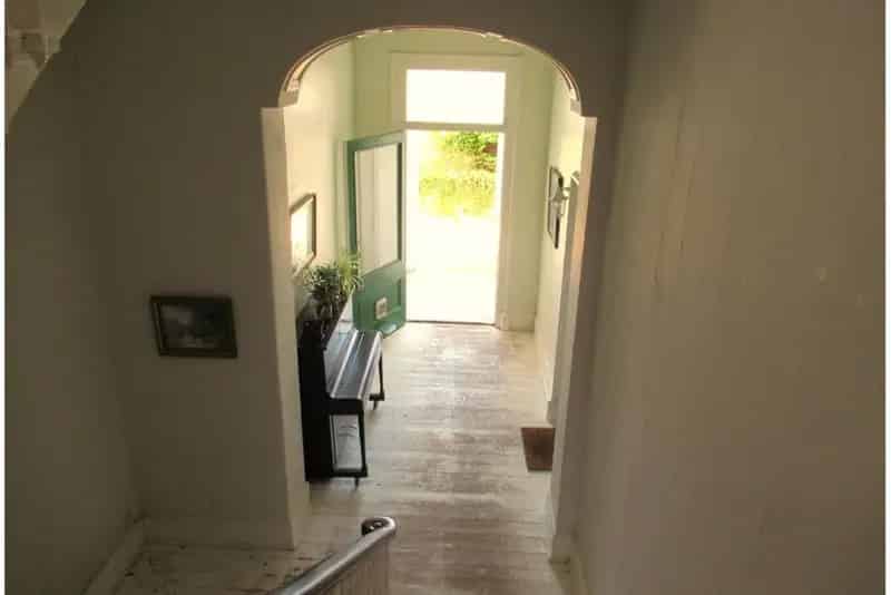 2 Bed Flat Innellan Firth of Clyde Views Allocated Parking