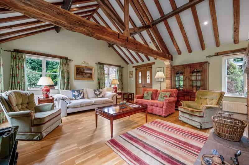 Coach House for sale with 4 bedrooms, Old Main Road, Bulcote