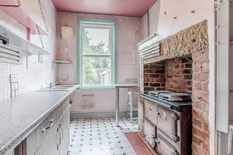 Spacious Period Semi-Detached Home - Needs Modernisation