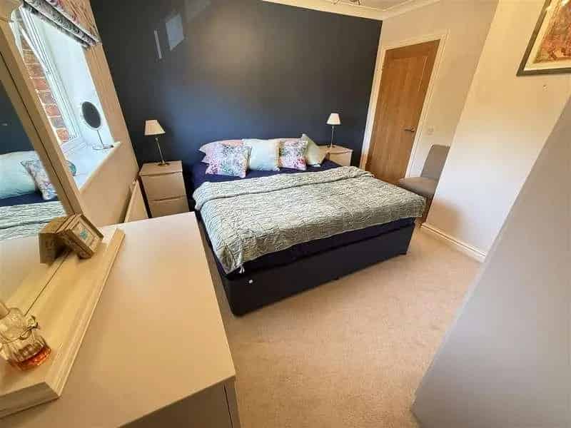 2 Bed Retirement Apartment for Sale - Renovated to High Standard