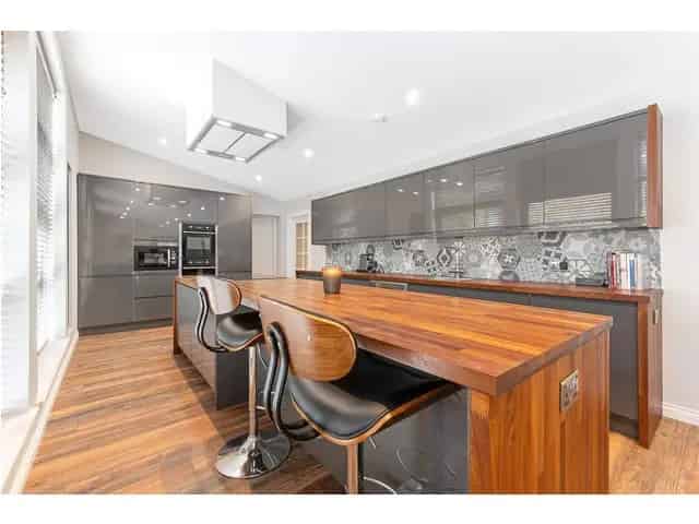 5 Bedroom Detached House for Sale Stirling