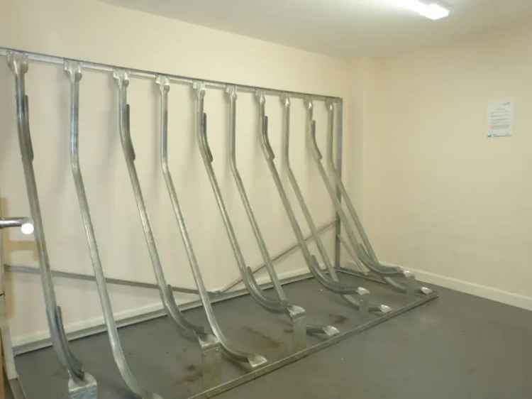 1 Bedroom Flat To Rent Available August 18 2025