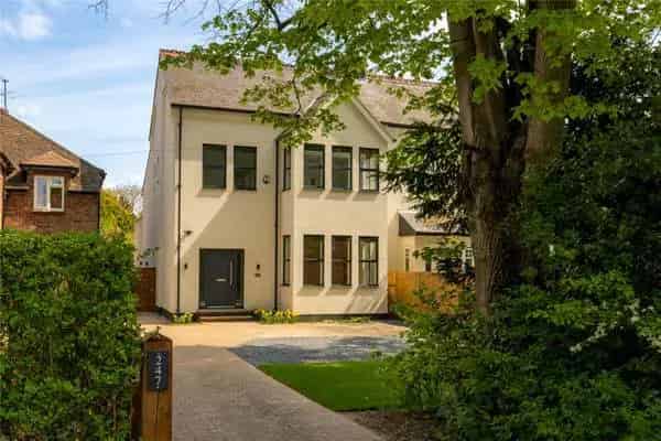 5 Bedroom Detached House Cambridge Hills Road