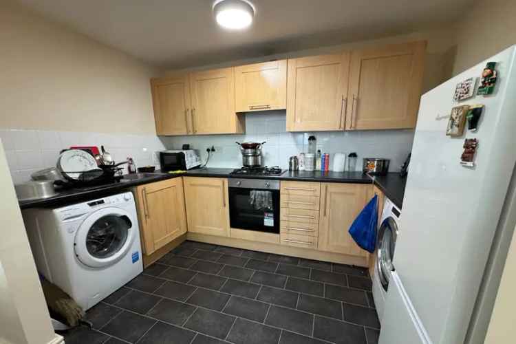 Spacious One Bedroom Ground Floor Apartment Princes Park Liverpool