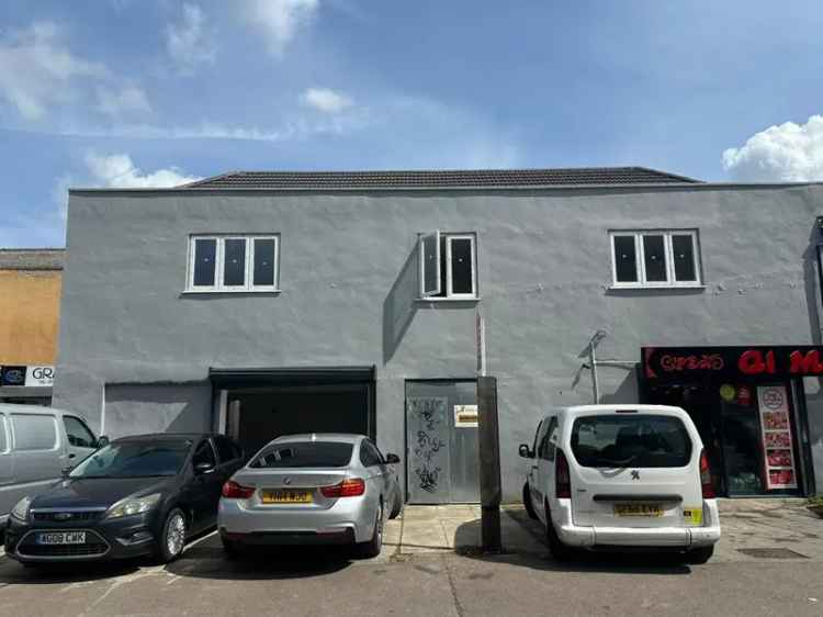 Ground Floor Retail Unit Near Bedford Town Centre