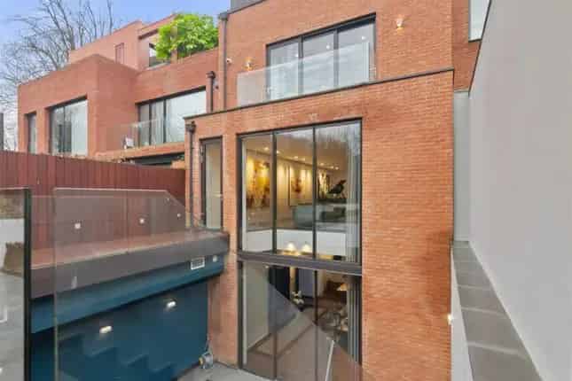 Semi Detached House for Sale in London NW3