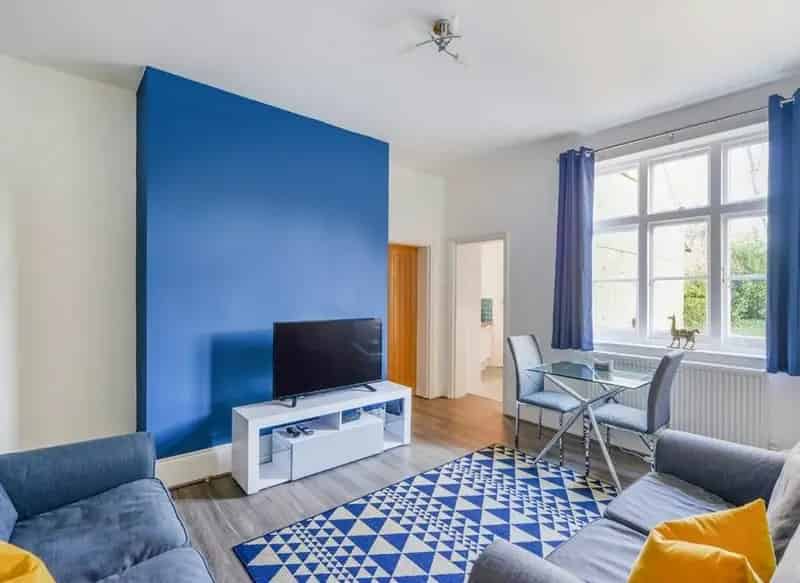 3 Double Bedroom Period Conversion Flat West Putney