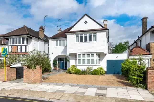 7 8 Bedroom House for Sale Mapesbury Estate London NW2