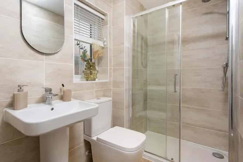 4 Bed Detached House for Sale