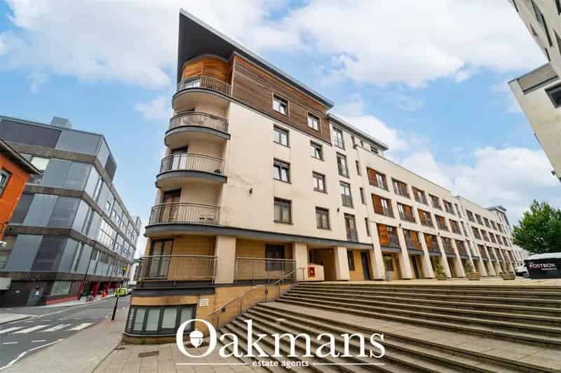 2 Bedroom Apartment for Sale Full Service Oakmans