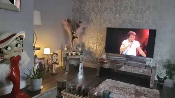 2 Bedroom Detached House Swap for 2 Bedroom Flat