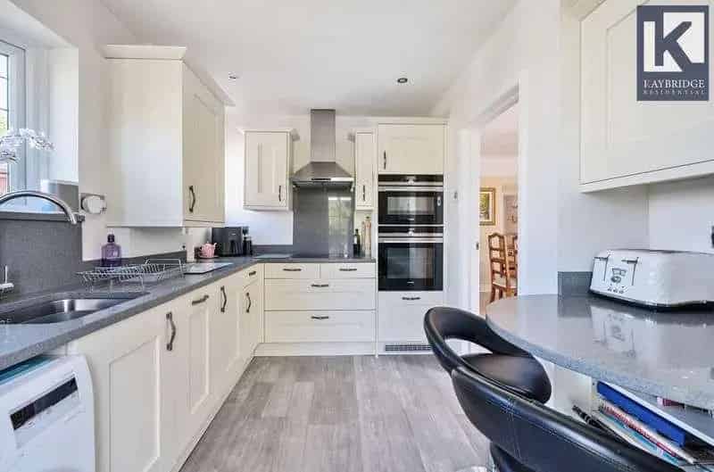 3 4 Bed Semi Detached House For Sale