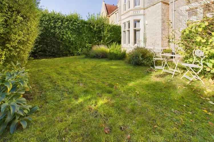 3 Bedroom Flat for Sale in Clevedon North Somerset