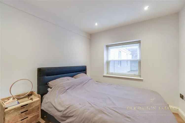 2 Bedroom Apartment Plymouth