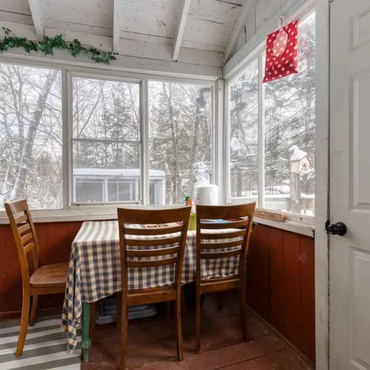 Cottage for Sale: Privacy, Space, and Convenience