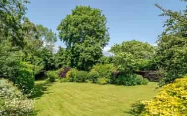 Riverside Property with Coachman's Flat and Garden