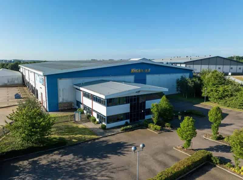 Industrial property For Rent , Rothwell, England
