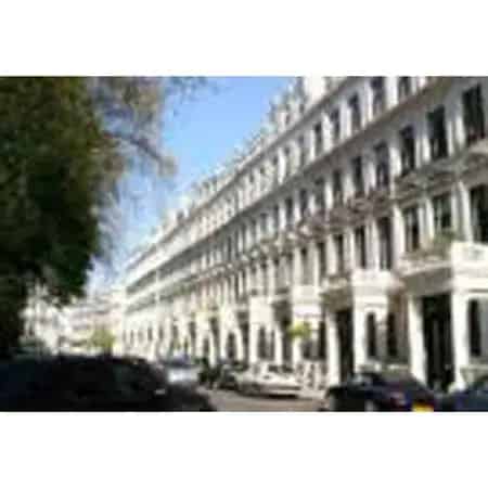 42m² Studio Flat in London Near Lancaster Gate Tube