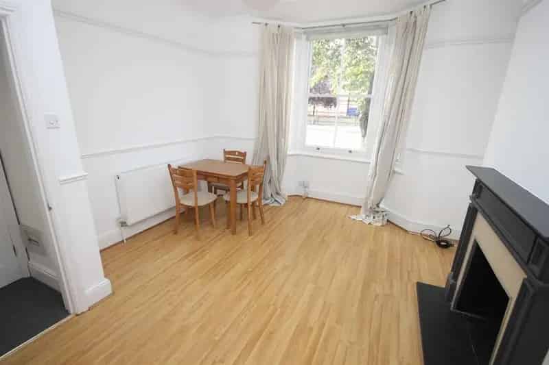 2 Bedroom Flat to Rent near Cambridge Train Station
