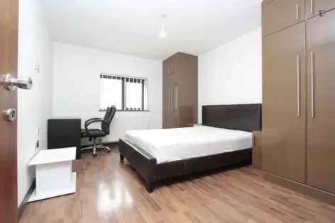 3 Room 53 m² Flat London 3-24 Month Rental