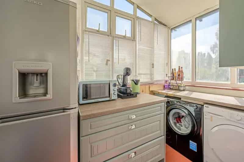 3 Bed Semi-Detached House for Sale in Sedgley