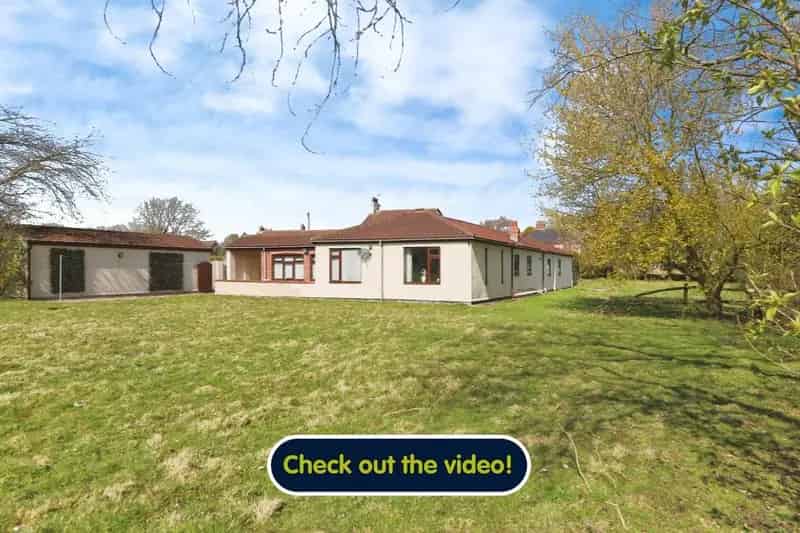 4 Bedroom Detached Bungalow for Sale