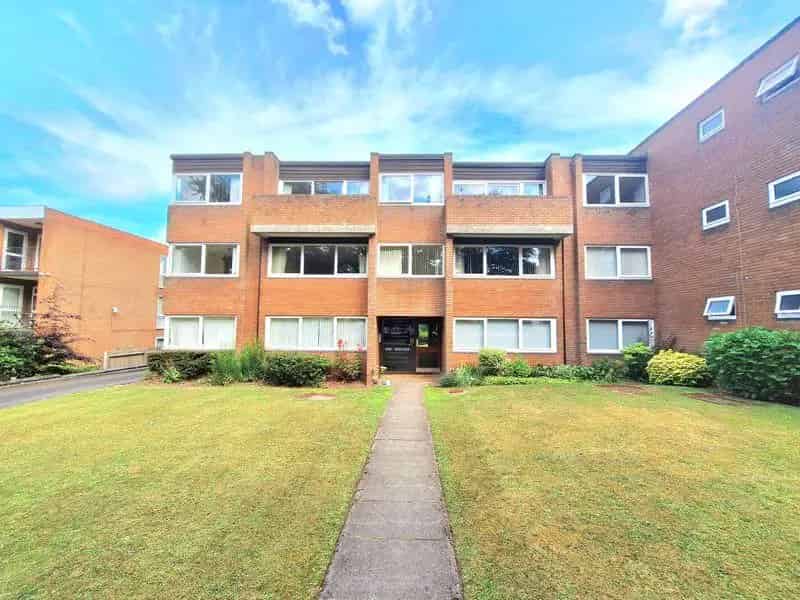 3 Bedroom Apartment for Sale Boldmere