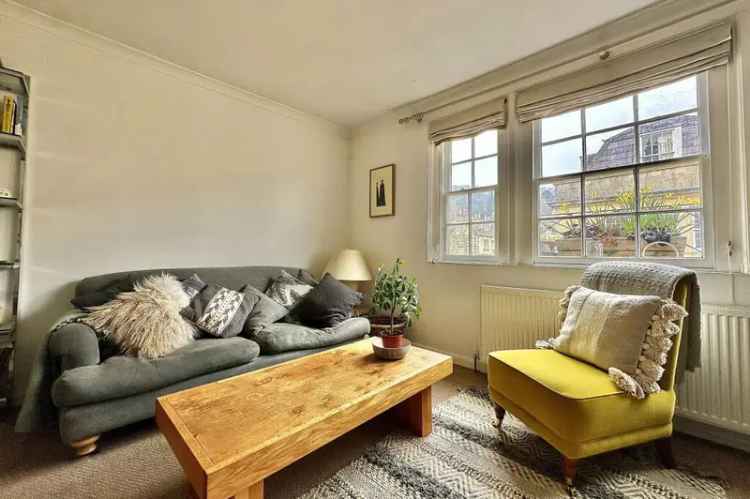 2 Bedroom Maisonette City Centre No Onward Chain
