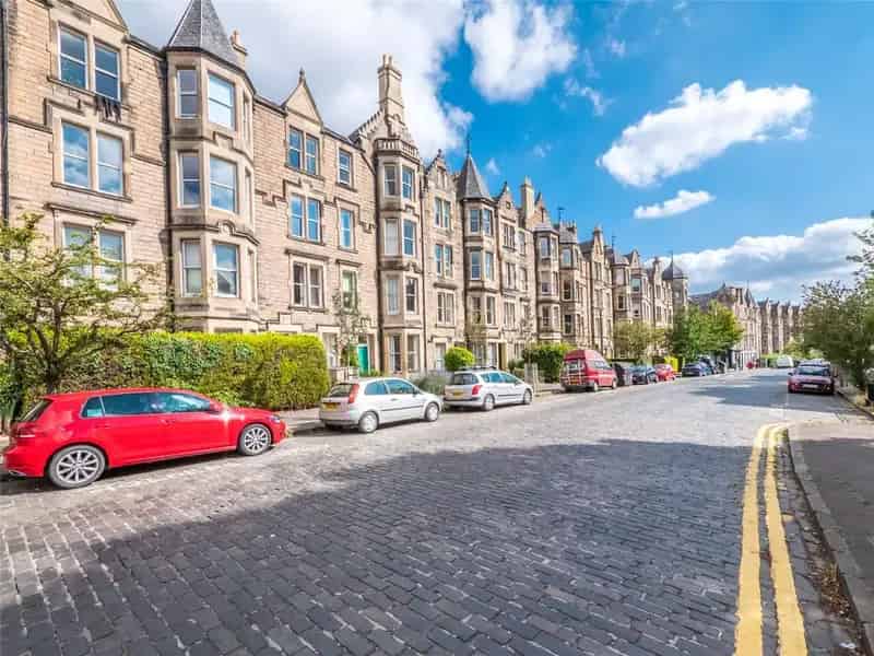 4 Bedroom Flat to Rent
