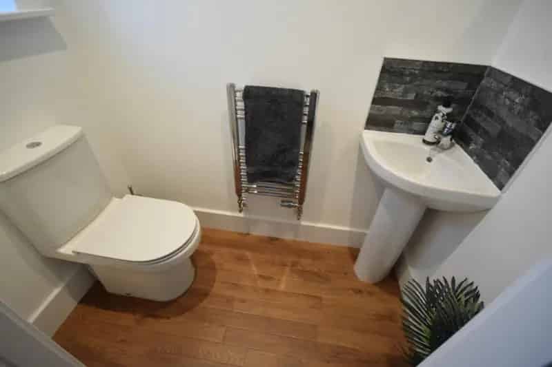 2 Bed House for Sale Harden