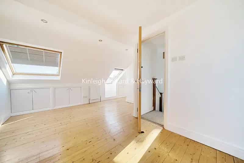 Four Bedroom Semi Detached House with Off Street Parking