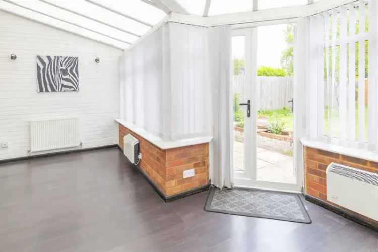 Three Bedroom House in Green Park Development Newport Pagnell