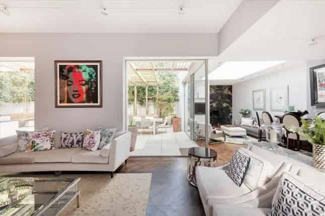 Stunning 5-Bed House in NW8 with Pool Gym and Cinema
