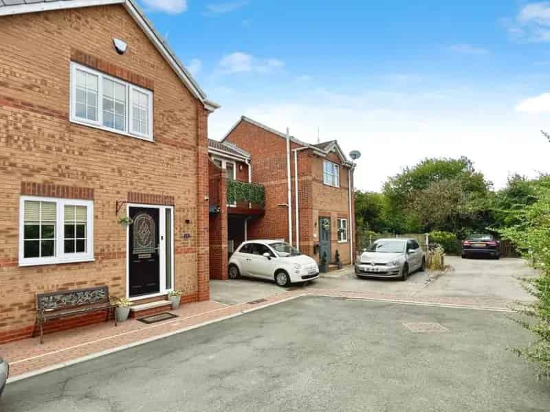 3 Bedroom House for Sale in Bolton Upon Dearne