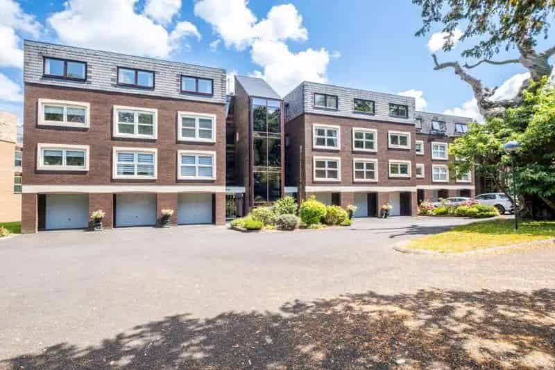 3 Bedroom Penthouse Apartment for Sale