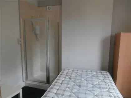 6 Double Bedroom Student House Near Universities