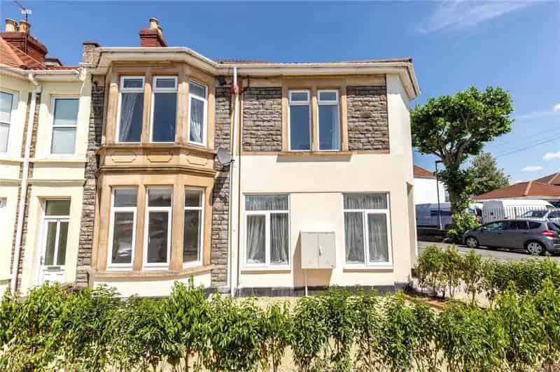 2 Bedroom Apartment for Sale Fishponds Bristol