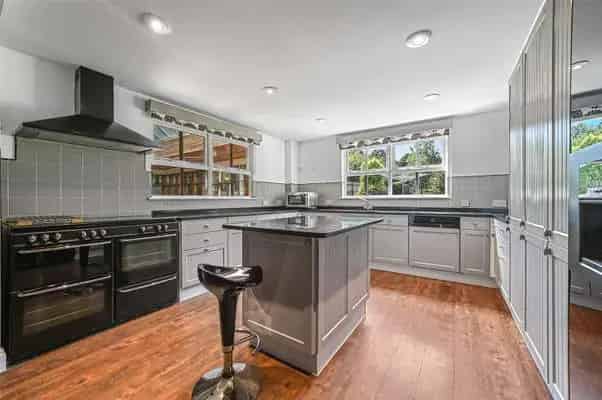 Georgian Home with Holiday Lets in Essex