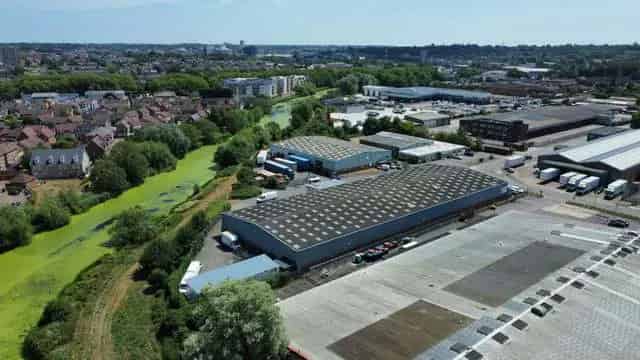 Hadleigh Industrial Estate Unit - Warehouse Space To Rent