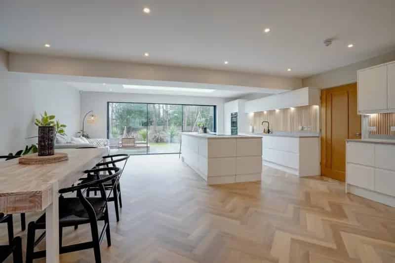 4 Bed Detached House Corton Near Beach