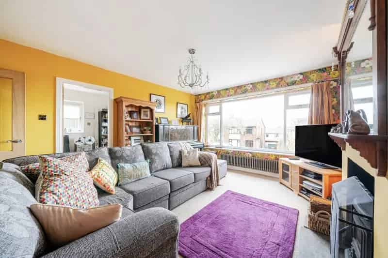 Spacious Dormer Bungalow in Bilton Ideal for Families