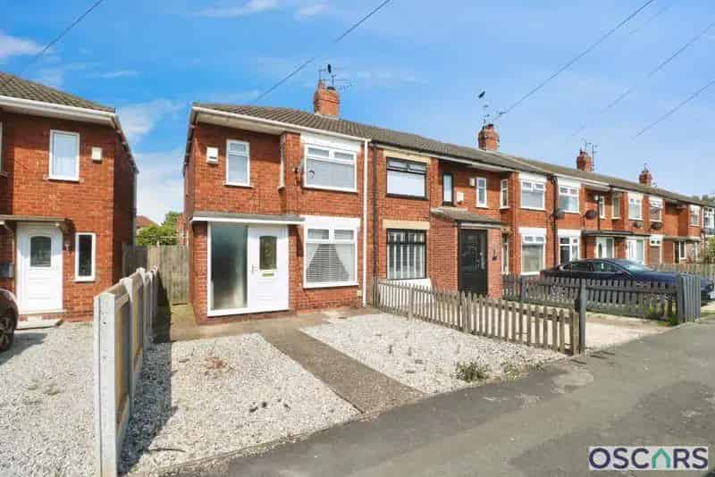 3 Bedroom End Terraced House for Sale