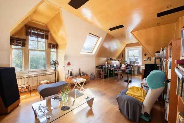 Flat for sale in West Heath Road, London NW3