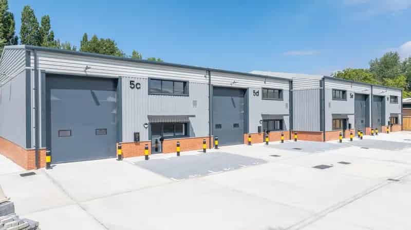 Commercial property For Rent , Test Valley, England